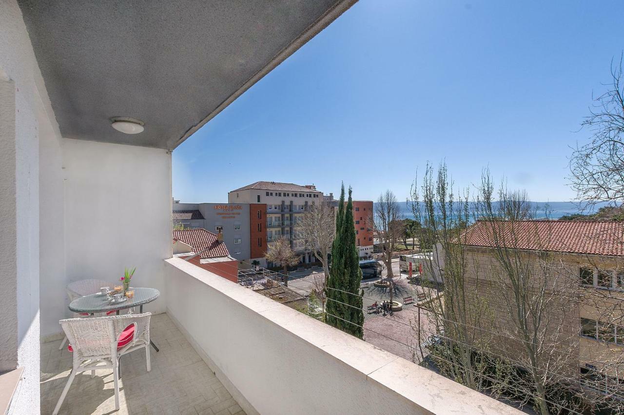 Apartment Nansy Omis Exterior photo